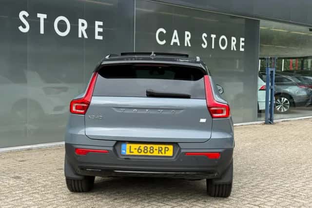 Volvo XC40 (2021) thumbnail 6