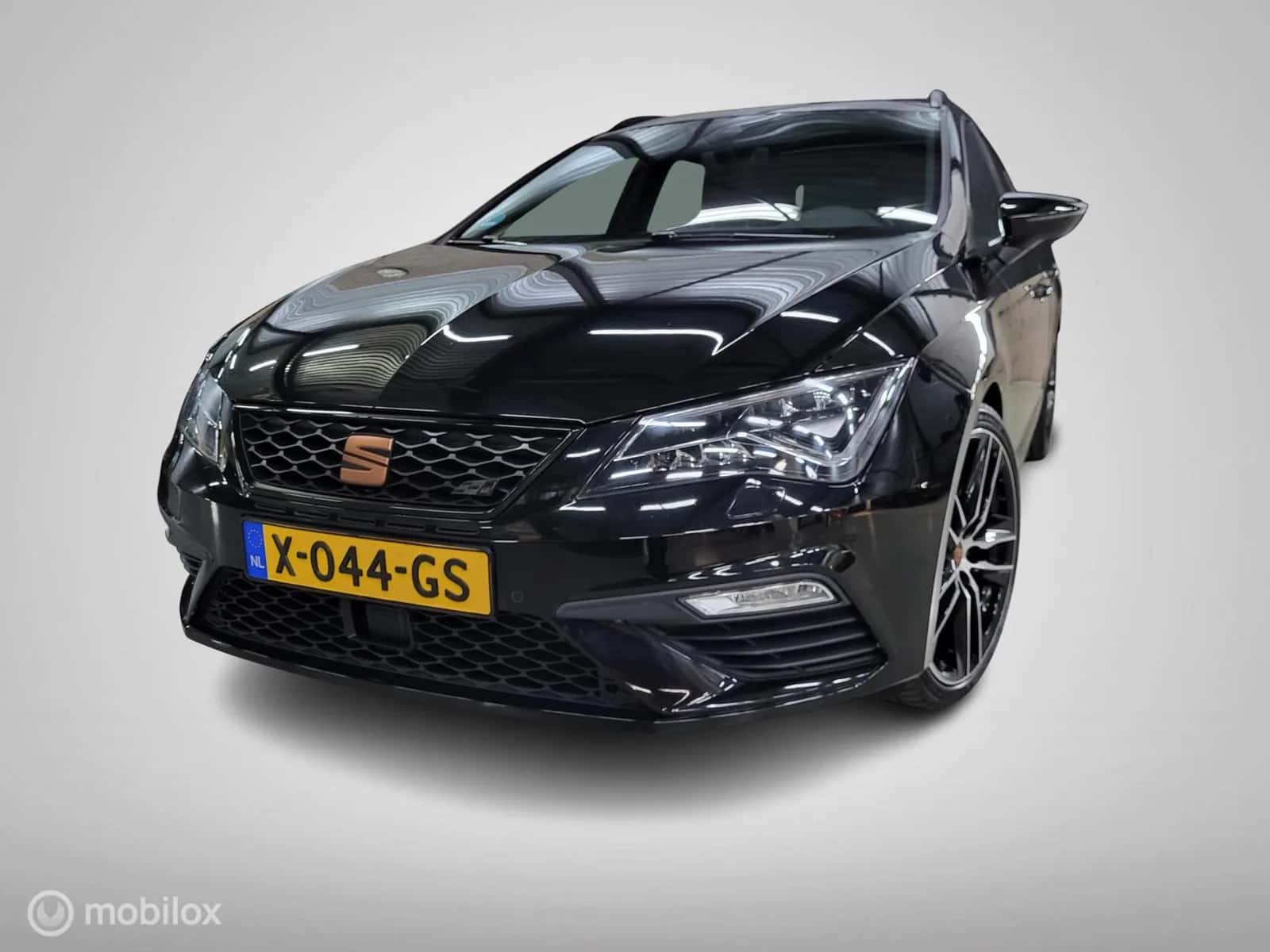 SEAT Leon (2020) — foto 1