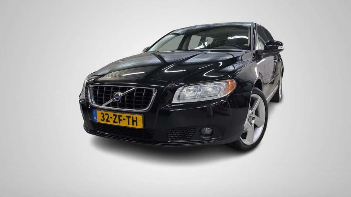 Volvo V70 (2008) — foto 1