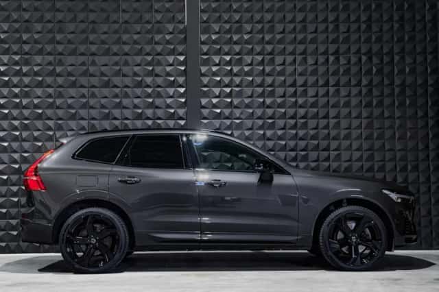 Volvo XC60 (2024) thumbnail 2