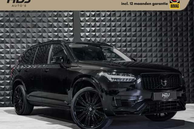 Volvo XC90 (2023) thumbnail 1