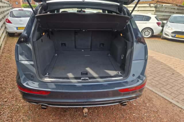 Audi Q5 (2011) thumbnail 6