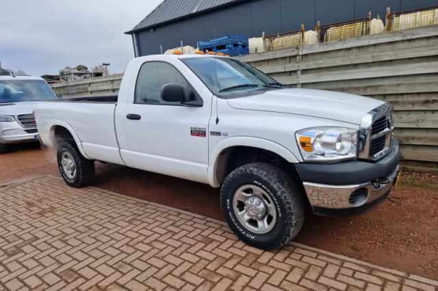 Dodge RAM (2009) thumbnail 1