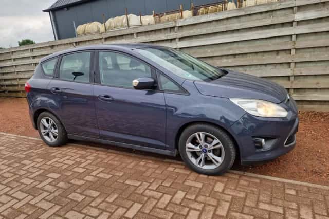 Ford C-Max (2015) thumbnail 1