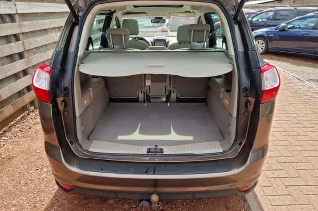 Ford Grand C-Max (2016) thumbnail 5