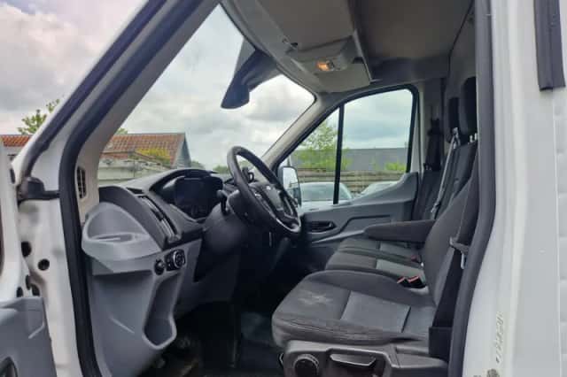 Ford Transit (2017) thumbnail 6