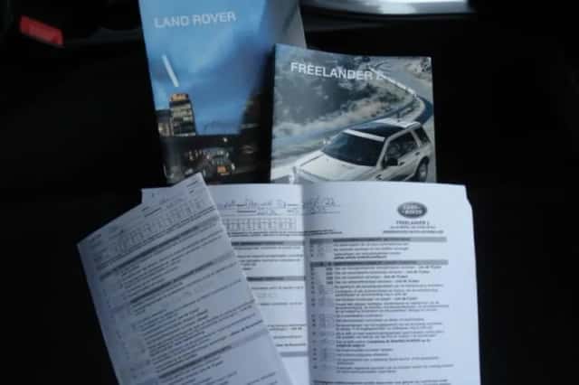 Land Rover Freelander (2010) thumbnail 4