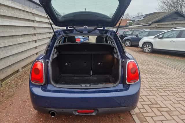 MINI Cooper (2015) thumbnail 5