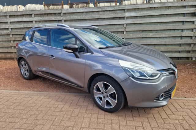 Renault Clio (2016) thumbnail 1