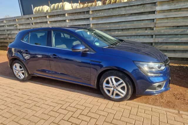 Renault Mégane (2018) thumbnail 1
