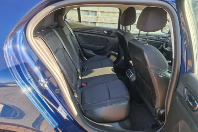 Renault Mégane (2018) thumbnail 4