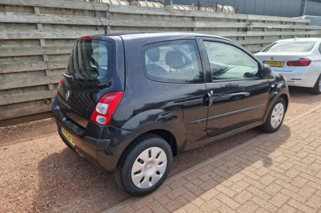 Renault Twingo (2008) thumbnail 2