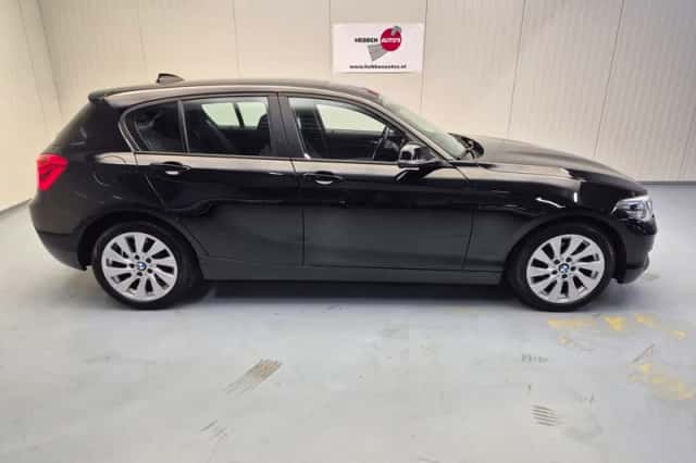 BMW 1-Serie (2016) thumbnail 2