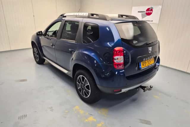Dacia Duster (2017) thumbnail 4