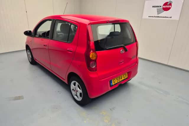 Daihatsu Cuore (2009) thumbnail 4