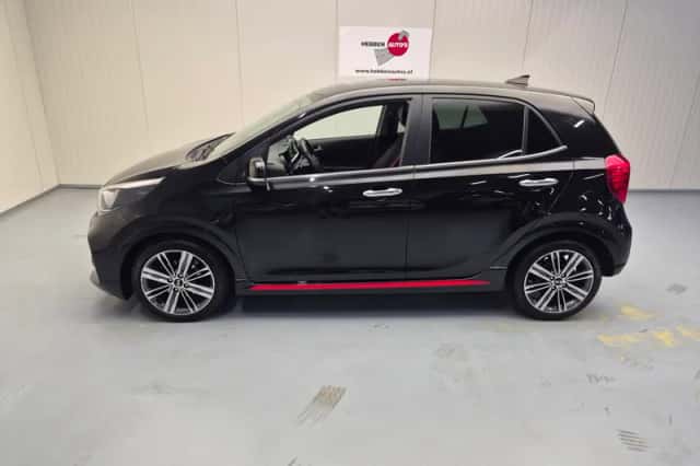 Kia Picanto (2018) thumbnail 3
