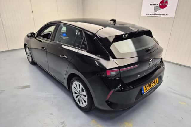 Opel Astra (2023) thumbnail 4