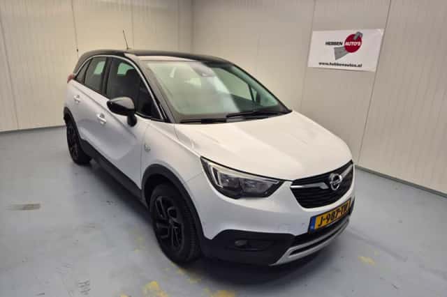 Opel Crossland X (2019) thumbnail 1