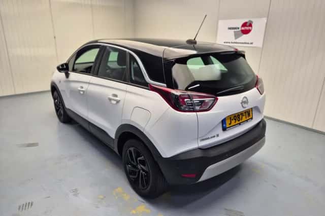 Opel Crossland X (2019) thumbnail 4