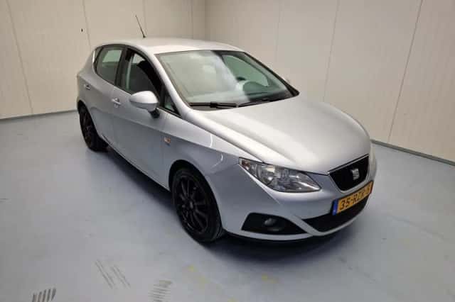 SEAT Ibiza (2011) thumbnail 1