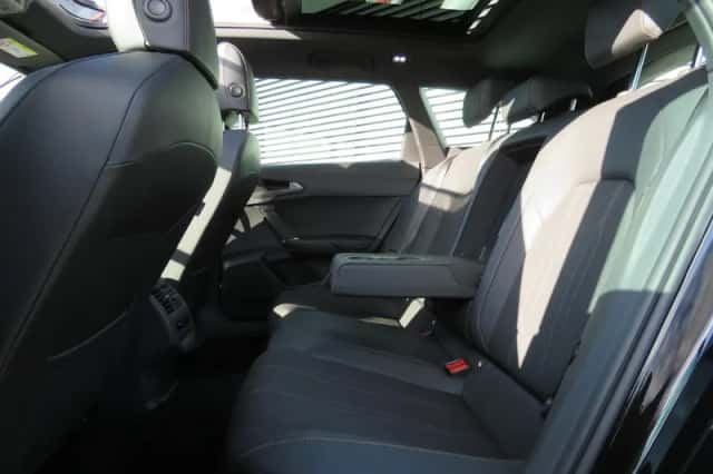 CUPRA Leon Sportstourer (2024) thumbnail 11