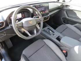 CUPRA Leon Sportstourer (2024) thumbnail 3