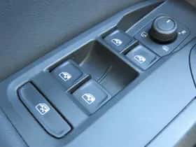 CUPRA Leon Sportstourer (2024) thumbnail 24