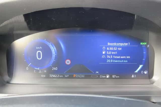 Ford Explorer (2022) thumbnail 14