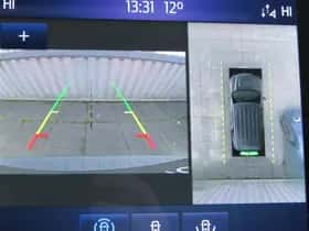 Ford Explorer (2022) thumbnail 20