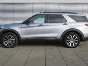 Ford Explorer (2022) thumbnail 6