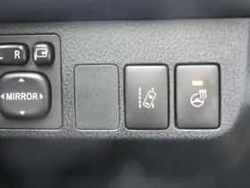 Toyota RAV4 (2019) thumbnail 22
