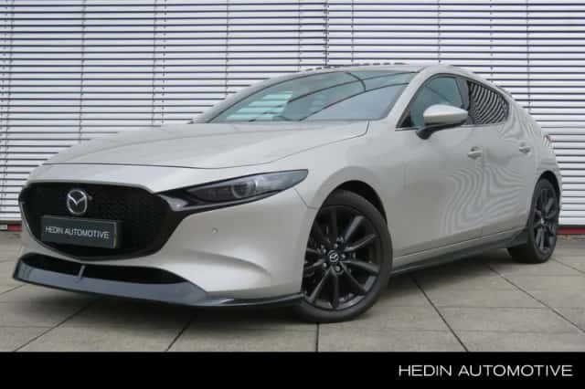 Mazda 3 (2024) thumbnail 1