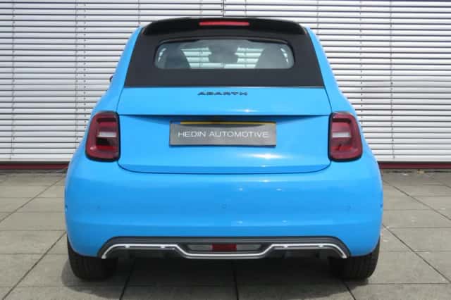 Abarth 500e (2024) thumbnail 13