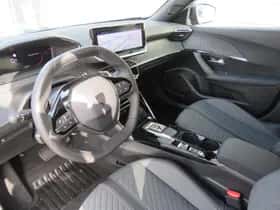 Peugeot 2008 (2025) thumbnail 8