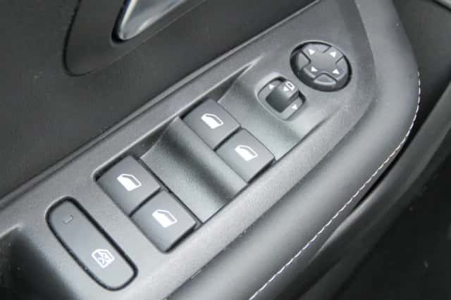 Peugeot 208 (2025) thumbnail 21
