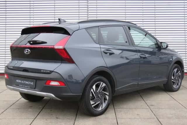 Hyundai Bayon (2022) thumbnail 2