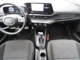 Hyundai Bayon (2022) thumbnail 3