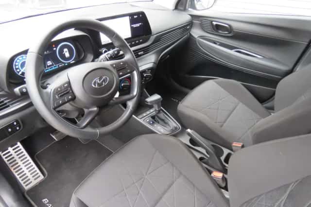 Hyundai Bayon (2022) thumbnail 8