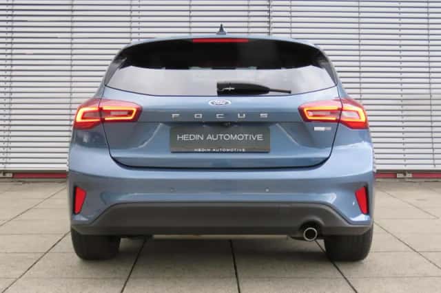 Ford Focus (2023) thumbnail 6