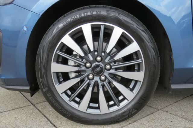 Ford Focus (2023) thumbnail 7