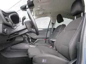 Ford Focus (2023) thumbnail 10