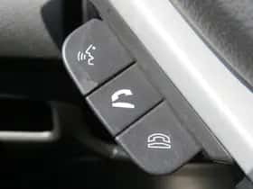 Suzuki Vitara (2019) thumbnail 16