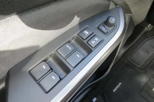 Suzuki Vitara (2019) thumbnail 23
