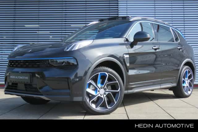 Lynk & Co 01 (2023) thumbnail 1