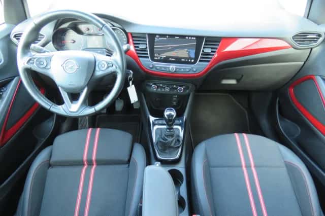 Opel Crossland (2022) thumbnail 3