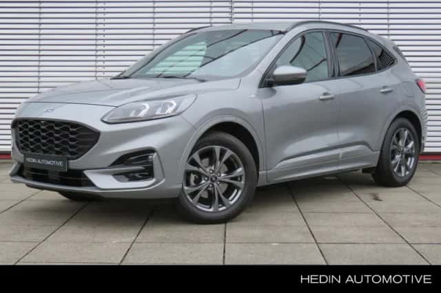 Ford Kuga (2021) thumbnail 1