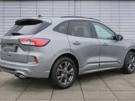 Ford Kuga (2021) thumbnail 2