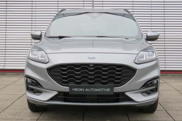 Ford Kuga (2021) thumbnail 4
