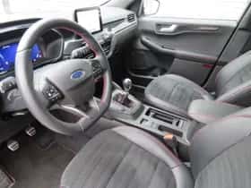 Ford Kuga (2021) thumbnail 8