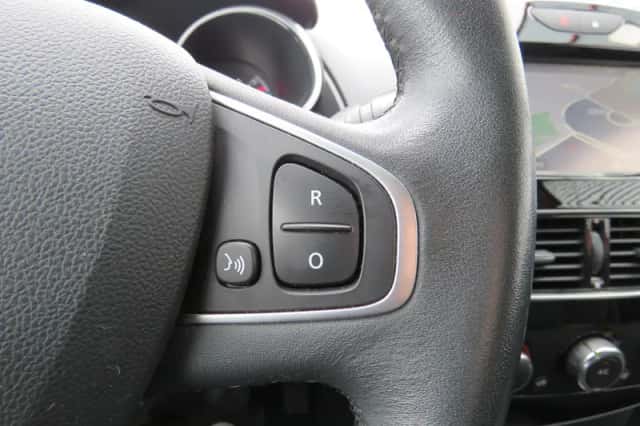Renault Clio (2017) thumbnail 13